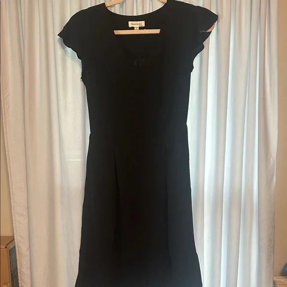 monteau midi dress Monteau Floral Midi Dress Womens Size Medium Babydoll Surplice Smocked